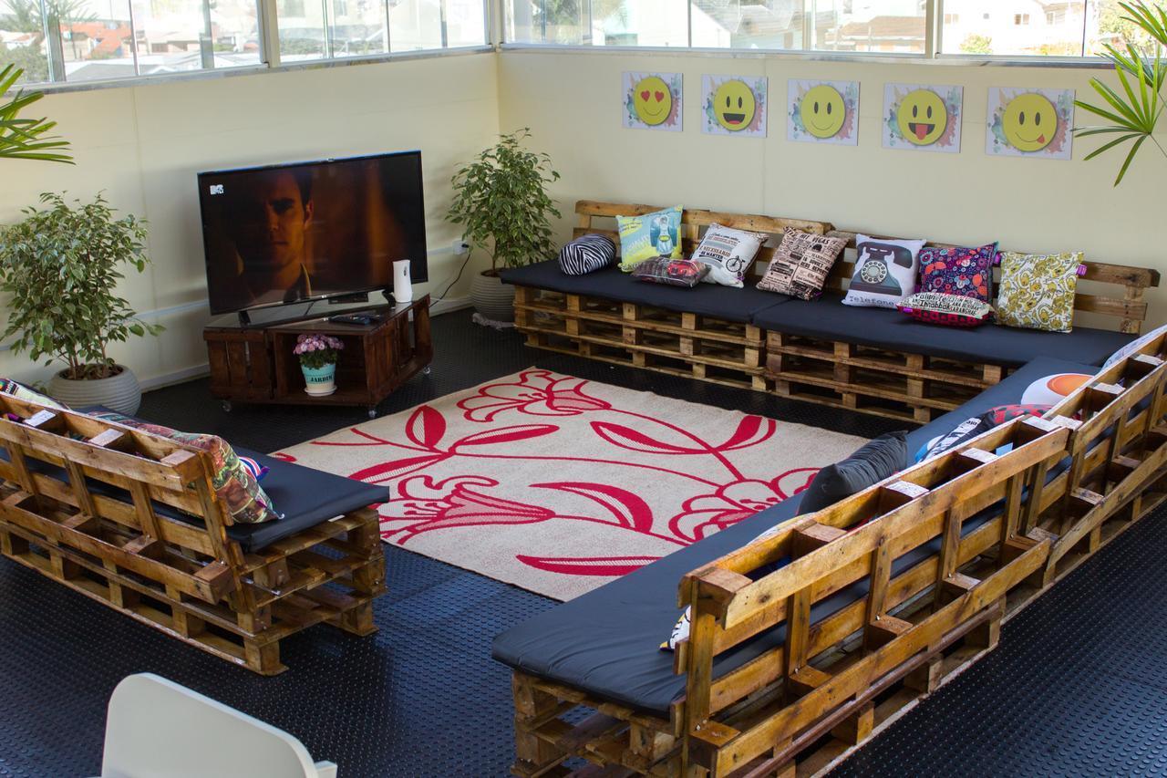 Hostel Solluz Куритиба Екстериор снимка