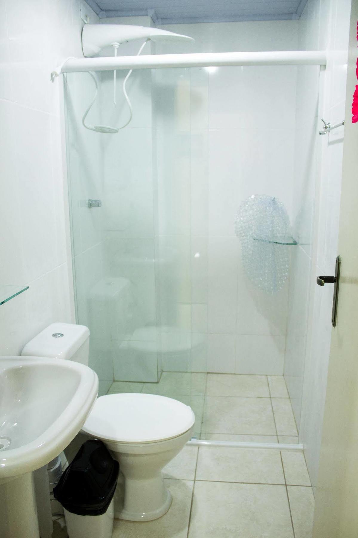 Hostel Solluz Куритиба Екстериор снимка